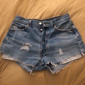 Vintage Levi’s denim shorts